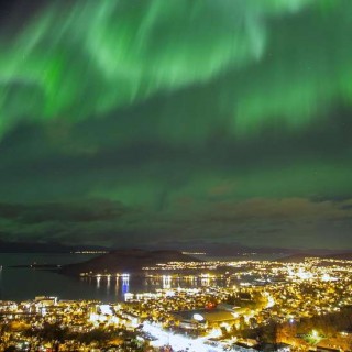 Nordlys, Harstad