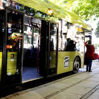 Hyppigere avganger kan gi flere kollektivreisende i Buskerudbyen.