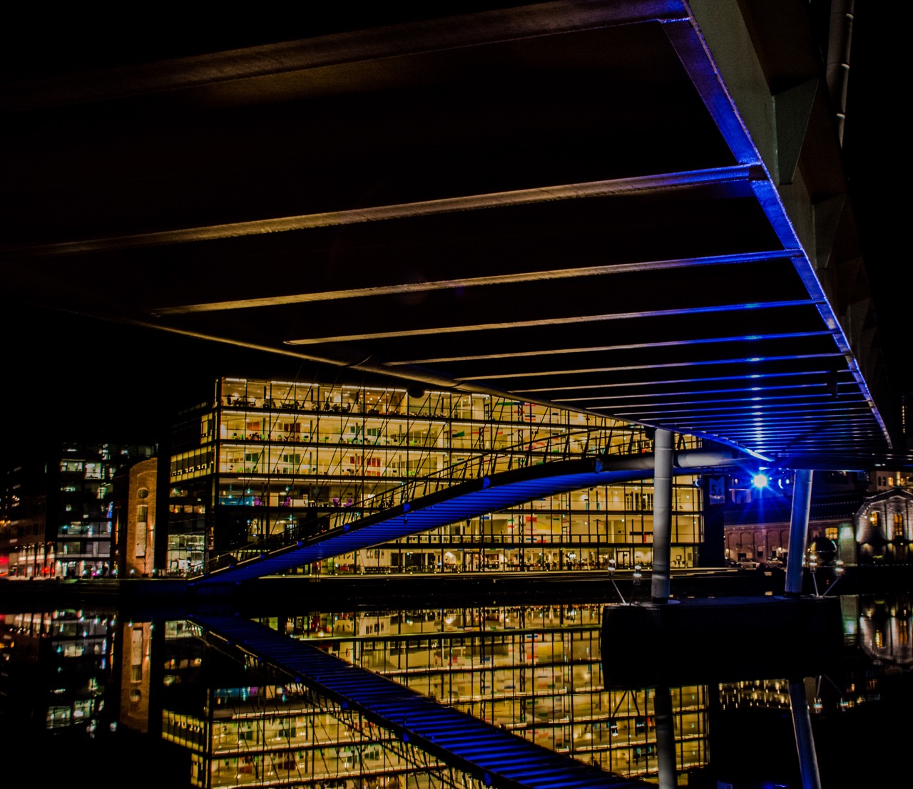 Drammen by night