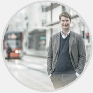 Erlend Horn er Venstres 1. kandidat i Bergen. Erlend er opptatt av å legge til rette for bærekraftig vekst. 
