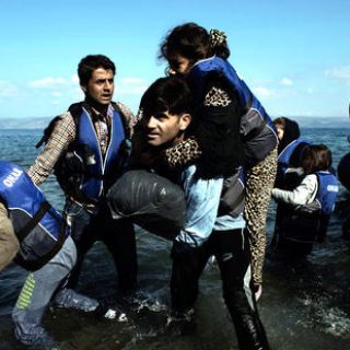 Asylsøkere fra Syria ankommer kysten av øya Lesbos