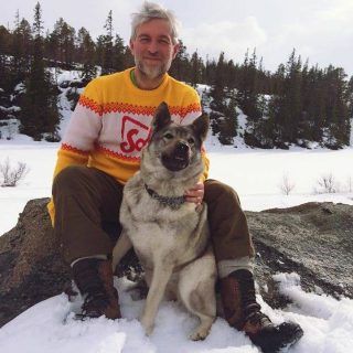 Andre Skjelstad med hund