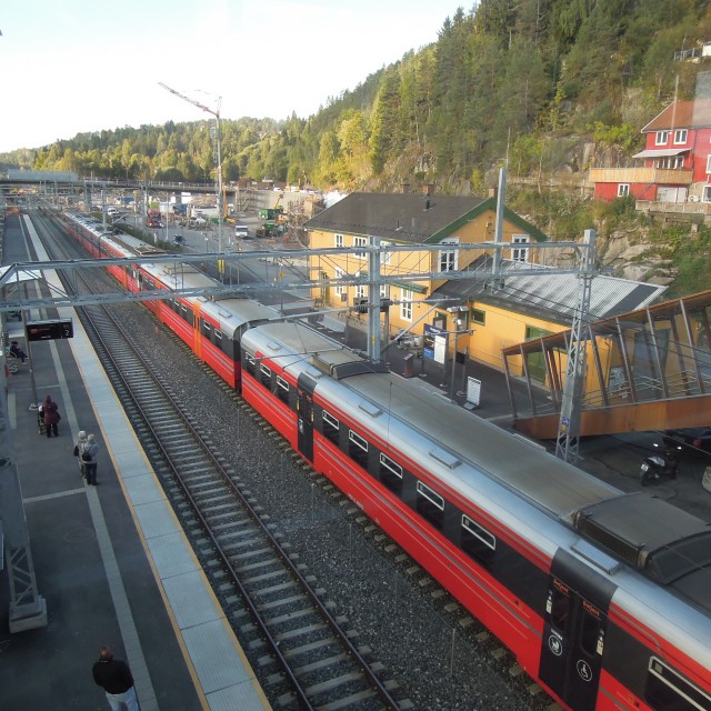 Heggedal stasjon på Spikkestadbanen, Asker