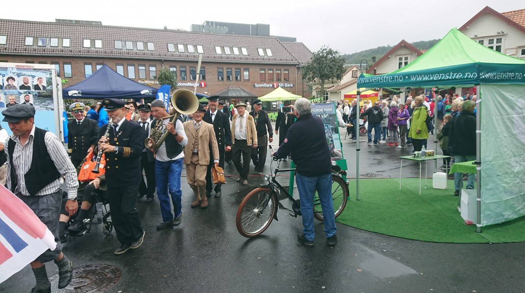 Eigersund Venstre på torget