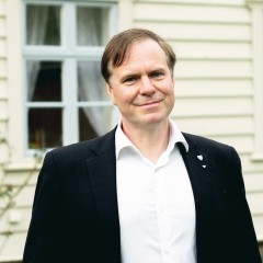 Alfred Bjørlo<