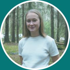 Emma Skarseth Strandbakke<