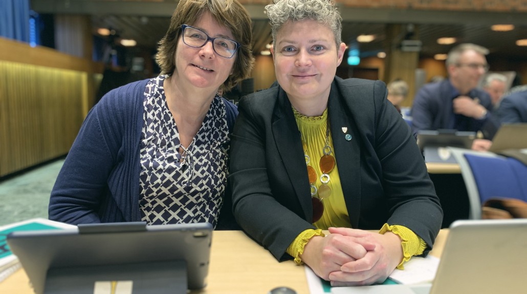 Anne Cecilie Holm og Tove Eivindsen er Venstres fylkestingsrepresentanter i Trøndelag