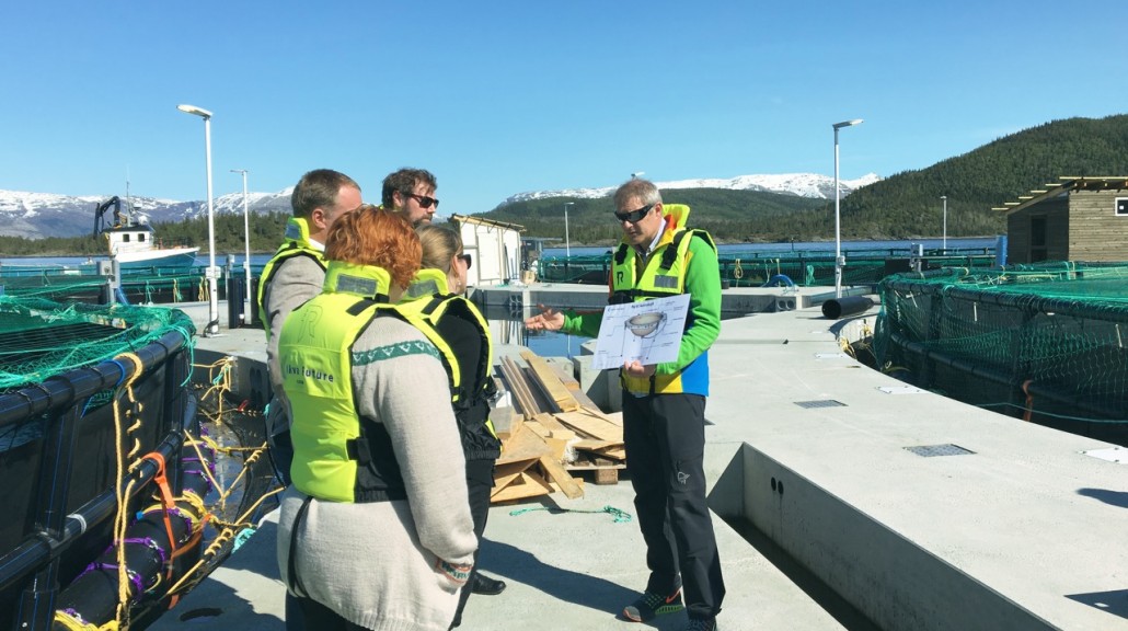 Anders Næss presenterer AkvaDesigns lukkede merder i Sørfjorden i Velfjord