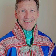 Isak Ole J. Hætta<