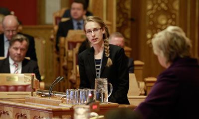 nybo-og-solberg-i-sporretimen_foto-av-stortinget_terje-heiestad