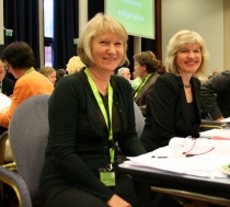 Inger Johanne Bjørnstad og Borghild Tenden på Venstres Landsmøte 2008