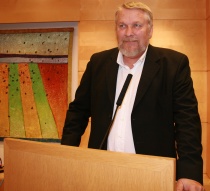  Tor Olav Steine, fylkestingsrepresentant for Akershus Venstre.