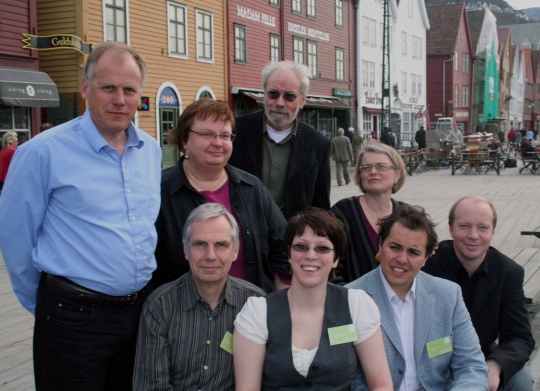 Oppland Venstres Landsmøtedelegasjon på bryggen i Bergen
