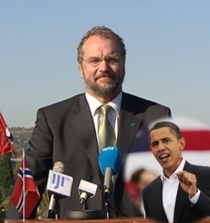  - Både familie og Gud er mer i bakgrunnen i norsk politikk, kommenterer Sponheim.