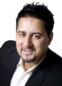  Abid Raja er Akershus Venstres 2. kandidat til stortingsvalget 2009. Les mer om han her.