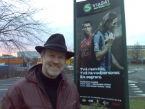 Jan Kløvstad og plakat med Zlatan Ibrahimović i Malmö