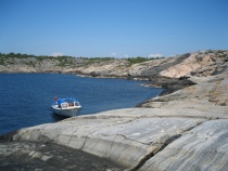  Ikke mye som minner om nedbygging av skjærgården på utsiden av store Vardøya 2. juli 2009