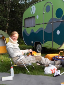  Ulla Nordgarden på ferie i Buskerud med valgvogna