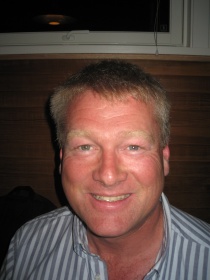  Kjell MacDonald er medlem i AMU.