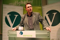 Inge Solli på talerstolen. Fra Venstres Landsmøte 2008