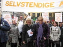  Borghild Tenden og Trine Skei Grande gikk tidligere i år i 1. mai tog for bedre rettigheter for selstendige arbeidere. 