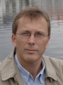  Dag Jørgen Hveem er Risør Venstres ordførerkandidat ved valget i 2011.