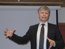 Ola Elvestuen