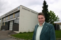  Inge Solli ved Bjertnes vdg skole