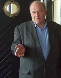  Odd Einar Dørum