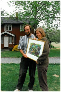 Johann Ellingsen mottar Akershus Venstres miljøpris i 1994. 