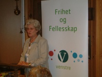  Erna Ekenes Olsen ønsker velkommen