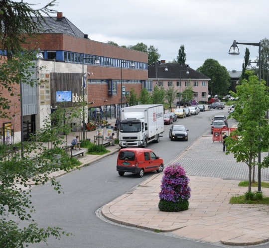  Venstre vil skifte ut biler med folkeliv og lage gågate mellom BB-senteret og Posten i Årnes.
