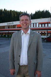 John-Ludvig ved Li skole