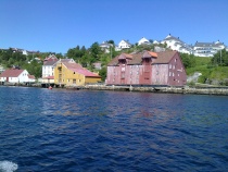 Vågen. Strand og Voldbrygga