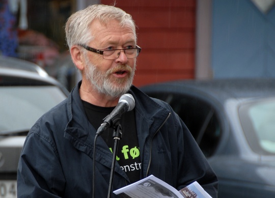 Johan Kroken heldt ein inspirerande apell under valkamparrangement på Stad.