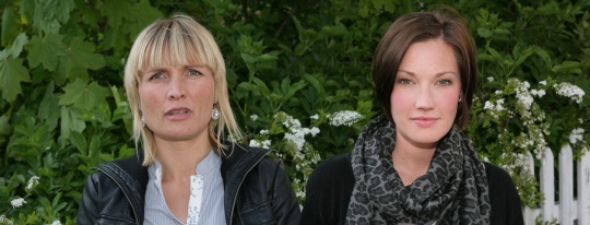 Anne Wold og Elin Godager Aasen