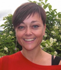  Tove Hofstad, leder i Buskerud Venstrekvinnelag