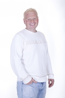  Med et positivt vedtak om Holmenutbyggingen kan bystyre fokusere på økt næringsutvikling i sentrum, på Østebø og resten av kommunen med et positivt fortegn sier Stian Lund (V)