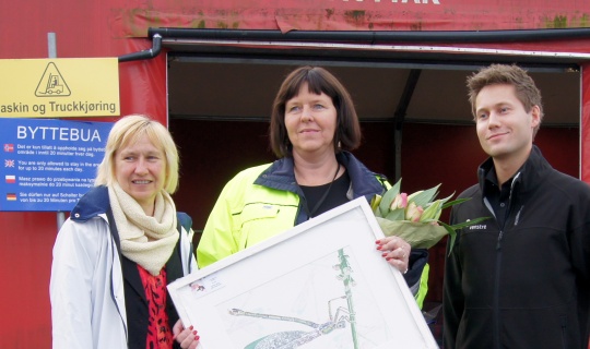  Fra venstre: Tove Frantzen (nestleder i Rogaland V), Anne Britt Sivertsen (sjef for IVAR gjevinningsstasjon på Forus), Kjartan Alexander Lunde (leder i Rogaland V)