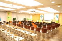  Nominasjonsmøtet ble avholdt på Galleriet i Oslo 8. november 2012. Det var tilsammen 106 frammøtte delegater.
