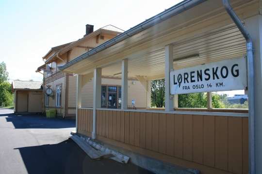 Lørenskog togstasjon