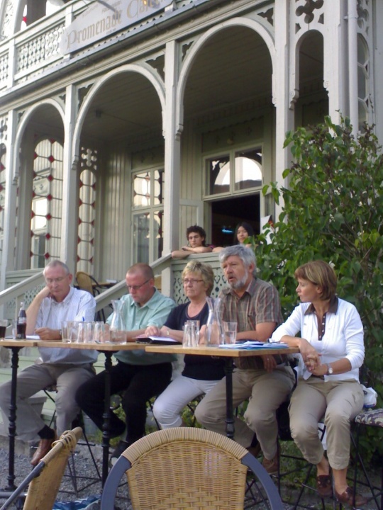  Ordførerkandidatene Dag Bjørvik (V), Frode Anmarkrud (SV), Anne Marie Gustavsen (Ap), Vidar Andersen (Frp) og Anne Gro Olafsen (H)