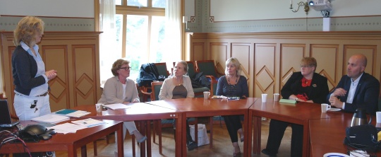  (fv) Elisabeth Dahlin-Ricci, Inger Johansen, Målfrid Vogt, Karin Frøyd, Trine Skei Grande og Eddy Robertsen