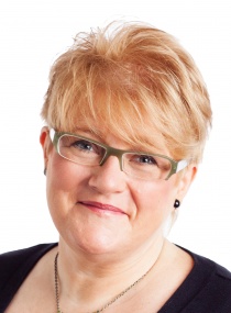  Trine Skei Grande holde foredrag om Venstres visjoner.