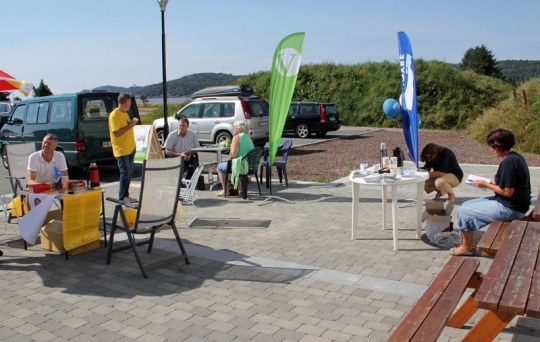 Stand på Spangereid 24.august Tre partier i dag.