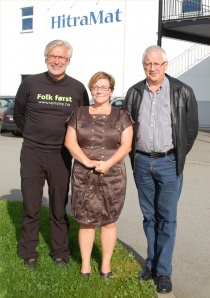 Jon Gunnes og Arvid Hammernes på besøk på HitraMat.