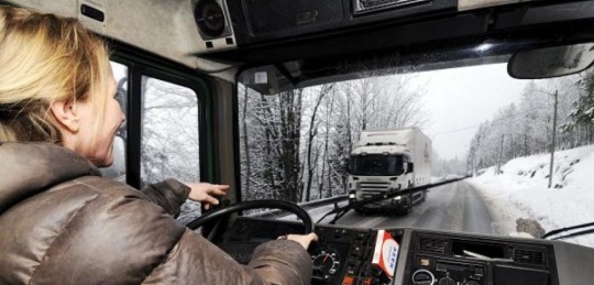  Varaordfører Nina Johnsen har også tidligere uttalt seg om trafikksikkerheten langs Ringeriksveien mellom Sylling og Lyngås.