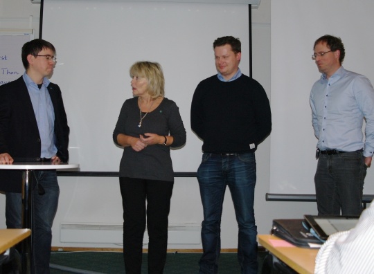  Fra v.: Hilmar Flatabø, Karin S. Frøyd, Per Martin Berg og Kjell Håvard Skalmeraas