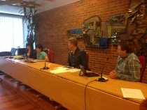 Panelet i dialogmøtet besto av Hege Holt, Kjersti Almåsvold, Lasse Andreassen og Bjørn Erik Sørli