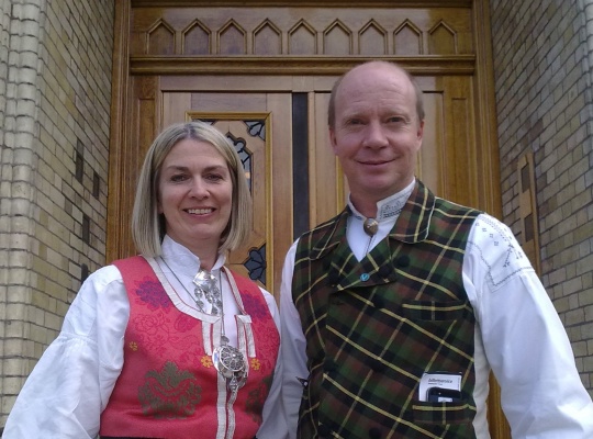  Ragnhild Helseth og Ketil Kjendseth foran Stortinget